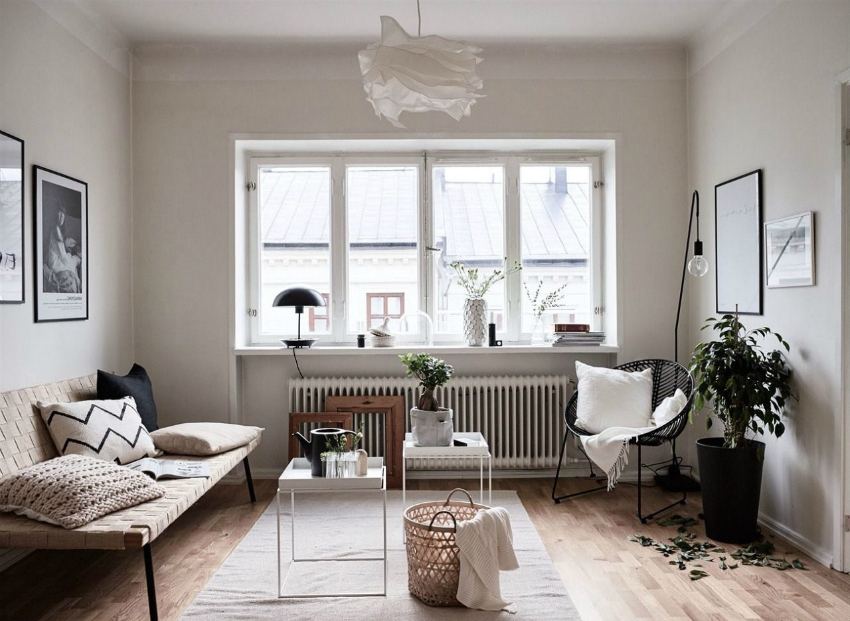 Pre miestnosti, kde je málo denného svetla - nemôžete použiť záclony a tyly V miestnostiach, kde je málo denného svetla, nemôžete použiť záclony a tyly