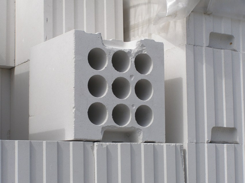 Blokovi za gradnju moraju se kupiti s malim zalihama Blokovi za gradnju moraju se kupiti s malim zalihama