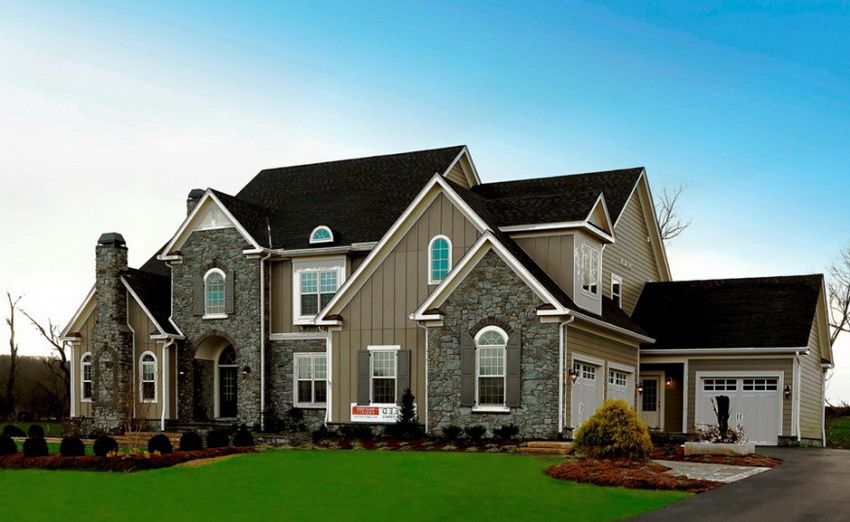 לבית הבנוי על גבעה יש את מאפייני הביצועים הטובים ביותר לבית הבנוי על גבעה יש את מאפייני הביצועים הטובים ביותר