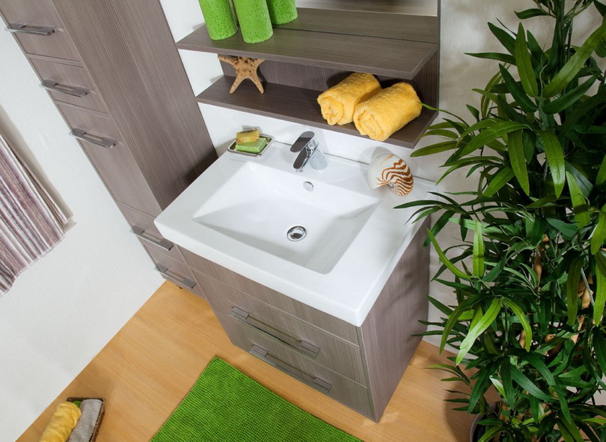 Els mobles de fusta aglomerada són capaços de suportar els efectes del vapor, l’aigua i les baixades de temperatura importants Els mobles de fusta aglomerada són capaços de suportar els efectes del vapor, l’aigua i les baixades de temperatura importants