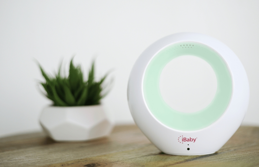 Det er veldig praktisk å bruke mobile luftrenser hvis et barn bor i huset De fleste moderne luftrensere er utstyrt med en ioniseringsfunksjon