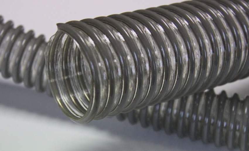 Ventilasjonsslangene er lette og fleksible. Ventilasjonsslangene er lette og fleksible.