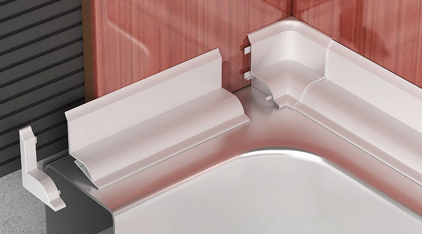 Installasjon av en badekant av plast kan gjøres selv