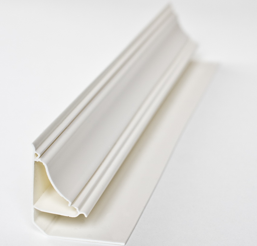 For estetikk er kantene trimmet i en 45 graders vinkel