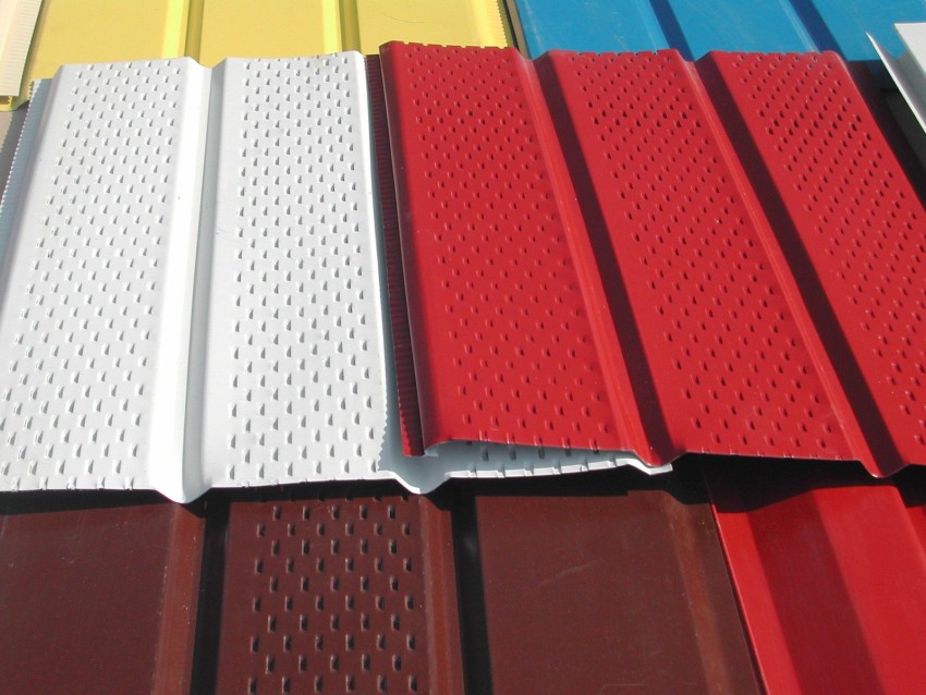 Producenterne tilbyder forskellige modeller af tagdækning Producenterne tilbyder forskellige modeller af tagdækning