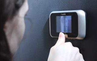 Videohívás a lakás ajtajáig: típusok, jellemzők, kiválasztási szabályok