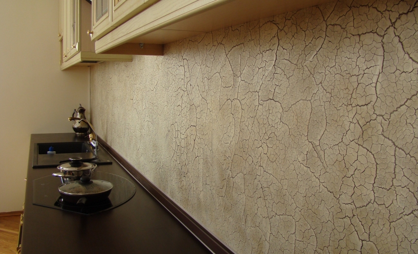 צבע מרקם עם אפקט craquelure דורש ריפוי סופי עם לכה שקופה צבע מרקם עם אפקט craquelure דורש ריפוי סופי עם לכה שקופה