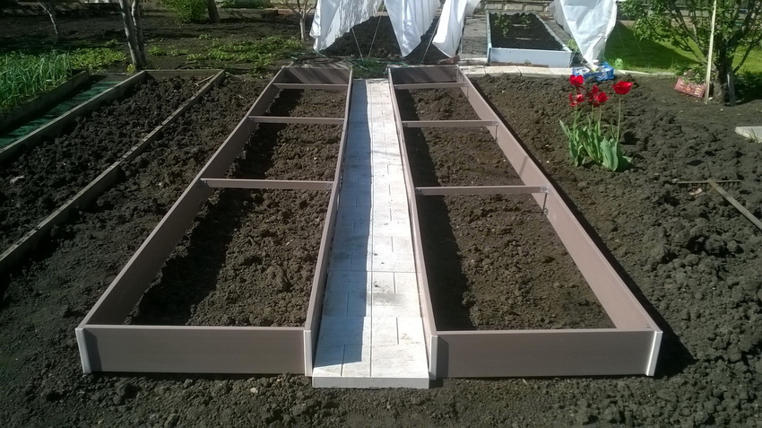 After installation, the bed must be installed and fixed After installation, the bed must be installed and fixed