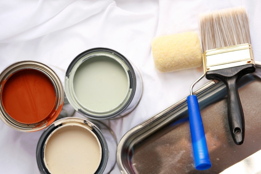 על מנת לצבוע את התקרה לא לוקח הרבה זמן ומאמץ, כדאי לדאוג לכלי איכותי על מנת לצבוע את התקרה לא לוקח הרבה זמן ומאמץ, כדאי לדאוג לכלי איכותי