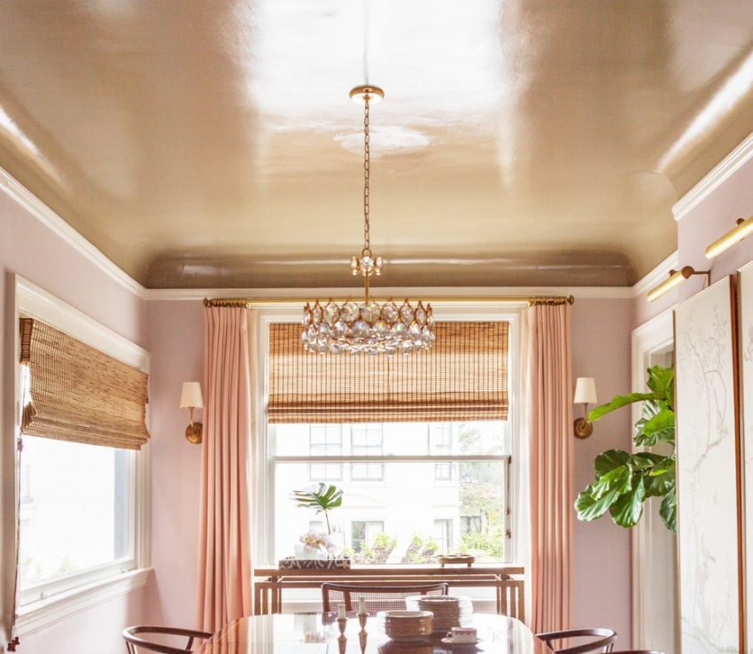 צבע מבריק המתאים לתקרות גבוהות, מציג יפה את קרני השמש והאור מהנברשת צבע מבריק המתאים לתקרות גבוהות, מציג יפה את קרני השמש והאור מהנברשת