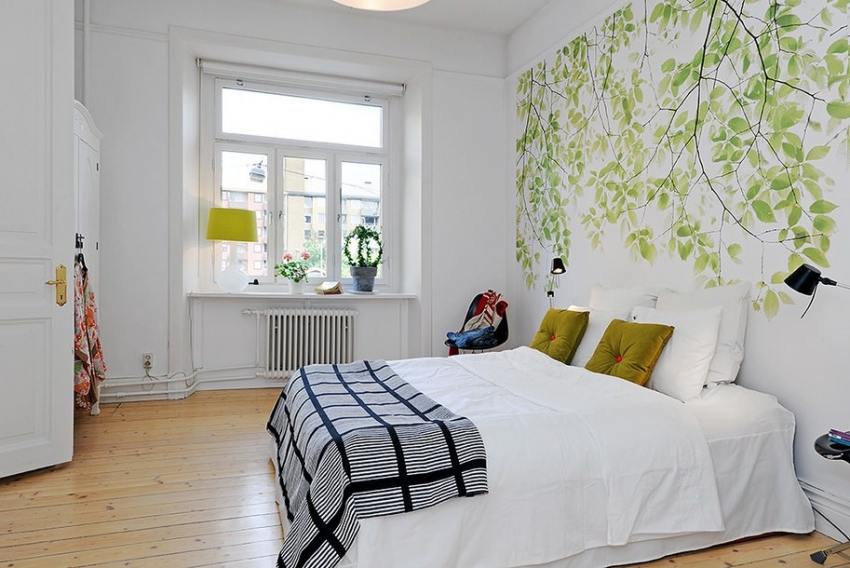 คุณสามารถเปลี่ยนผนังสีขาวโดยใช้สติกเกอร์หรือลายฉลุพิเศษ คุณสามารถเปลี่ยนผนังสีขาวโดยใช้สติกเกอร์หรือลายฉลุพิเศษ