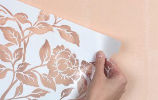Vægstencils til maling: en kreativ måde at dekorere interiøret på