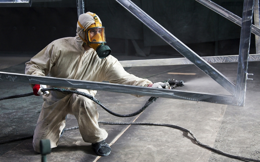 Oleh kerana penggunaan cat serbuk yang ekonomik, penggunaannya meluas di industri besar. Oleh kerana penggunaan cat serbuk yang ekonomik, penggunaannya meluas di industri besar.