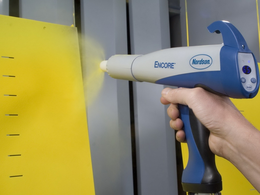 הדרך החסכונית ביותר למרוח צבע פטיש על משטח היא להשתמש באקדח ריסוס או אקדח ריסוס. הדרך החסכונית ביותר למרוח צבע פטיש על משטח היא להשתמש באקדח ריסוס או אקדח ריסוס.