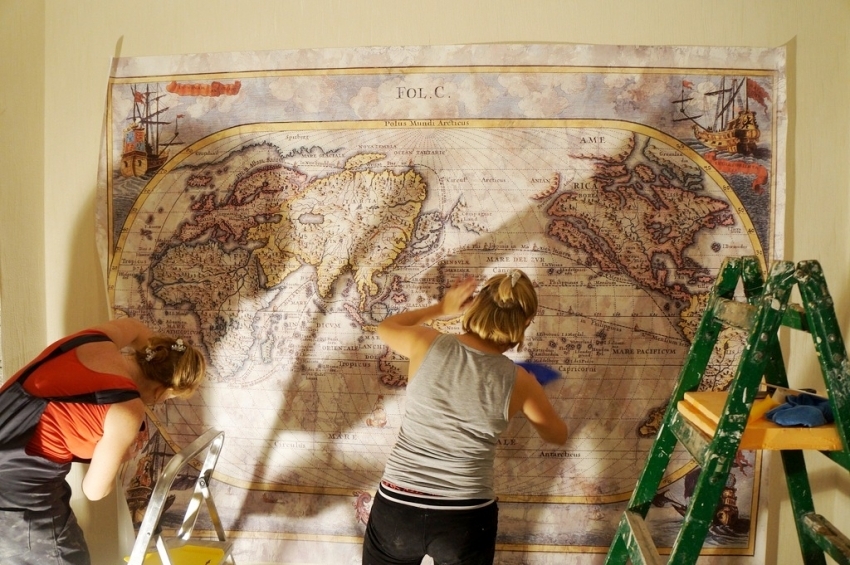 Pri inštalácii fresky na stenu sa uistite, či v miestnosti nie sú prievany. Pri inštalácii fresky na stenu sa uistite, či v miestnosti nie sú prievany.