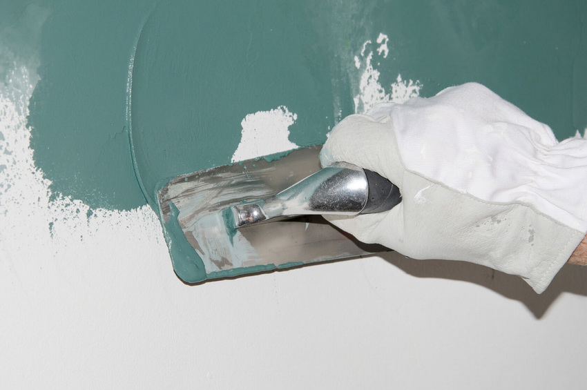 Pre steny kúpeľne je lepšia omietková zmes na báze cementu. Pre steny kúpeľne je lepšia omietková zmes na báze cementu.