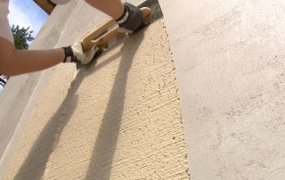 Kornik gipsowy: przykłady fotograficzne udanego wykorzystania materiału