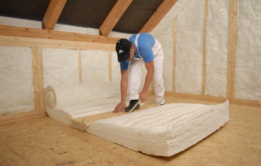 Jedným z kritérií pre výber ohrievača sú územné charakteristiky podnebia, ako aj typ vykurovania v dome. Jedným z kritérií pre výber ohrievača sú územné charakteristiky podnebia, ako aj typ vykurovania v dome.