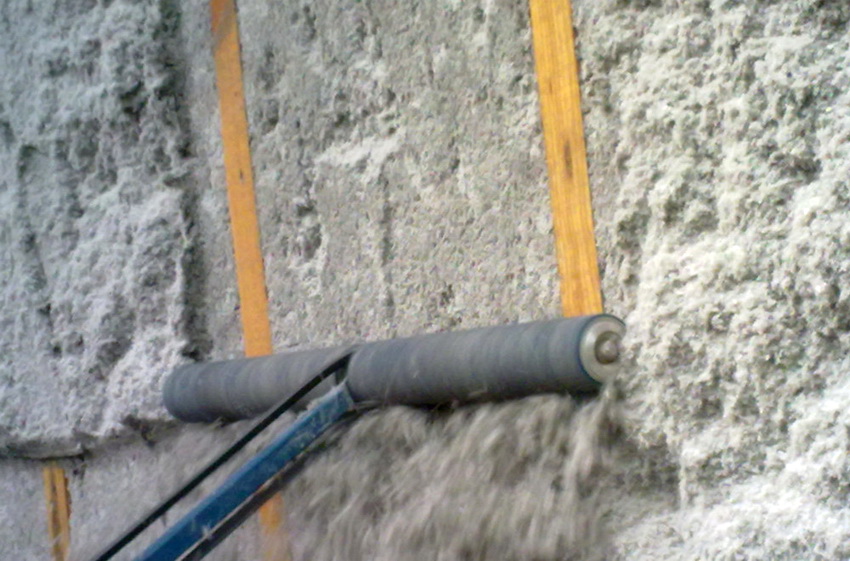 Technologia zastosowania ecowoolu pozwala na zapewnienie pełnej izolacji termicznej bez szwów i pęknięć Technologia zastosowania ecowoolu pozwala na zapewnienie pełnej izolacji termicznej bez szwów i pęknięć