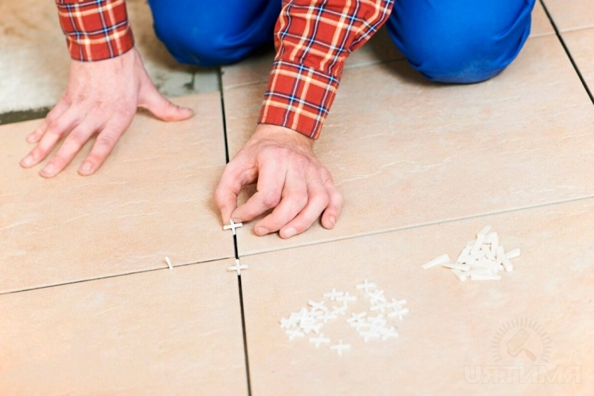 Προκειμένου η επίστρωση να λειτουργεί για μεγάλο χρονικό διάστημα, θα πρέπει να ελέγχετε το επίπεδο τοποθέτησης και το πάχος των ραφών. Προκειμένου η επίστρωση να λειτουργεί για μεγάλο χρονικό διάστημα, θα πρέπει να ελέγχετε το επίπεδο τοποθέτησης και το πάχος των ραφών.