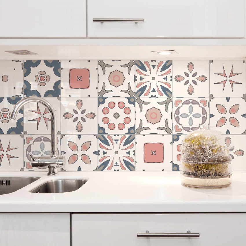 Keraamiset laatat mielenkiintoisella kuviolla Keraamiset laatat mielenkiintoisella kuviolla