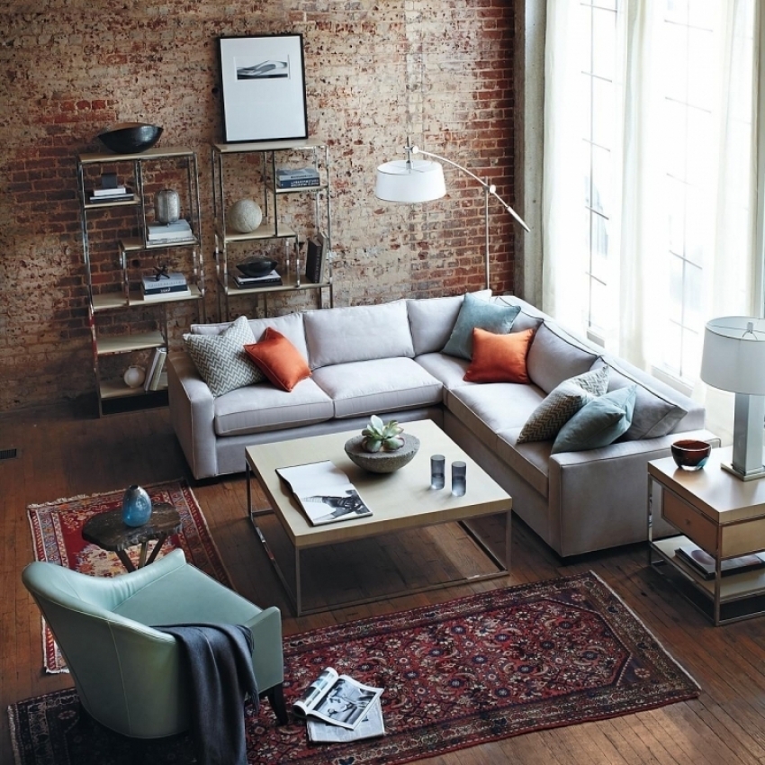 Тапетът за тухлена или естествена бетонна плоча се използва за декорация на стени в таванско помещение или модерен стил Тапетът за тухлена или естествена бетонна плоча се използва за декорация на стени в таванско помещение или модерен стил