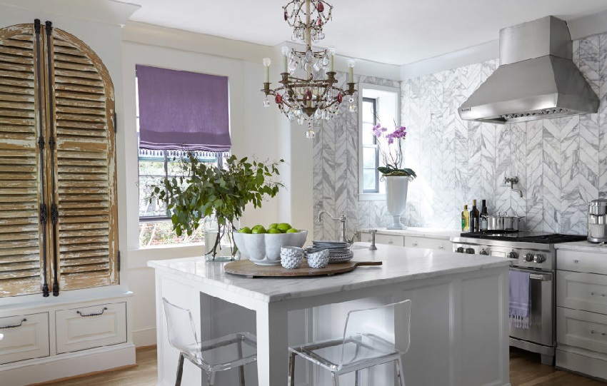 Нетъкан тапет за кухнята в сиви и бели тонове Нетъкан тапет за кухнята в сиви и бели тонове