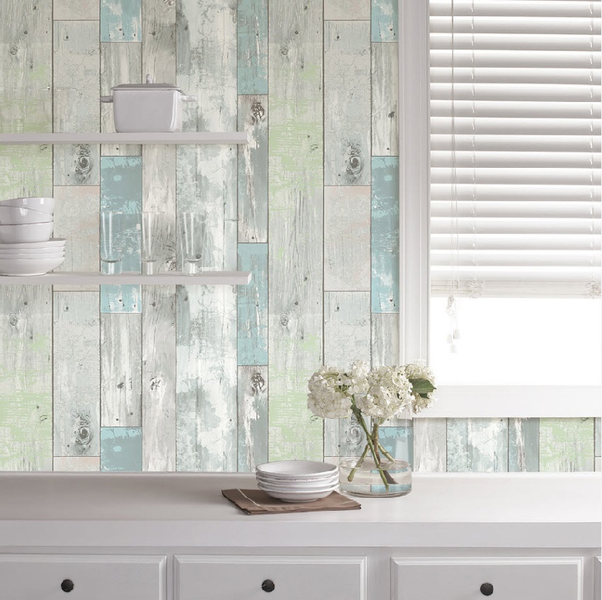 Нетъкан тапет за кухнята, имитиращ дъски Нетъкан тапет за кухнята, имитиращ дъски