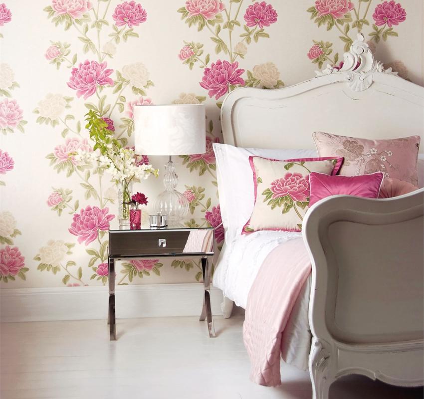 Blomsterpynt har vært populært gjennom årene. Blomsterpynt har vært populært gjennom årene.