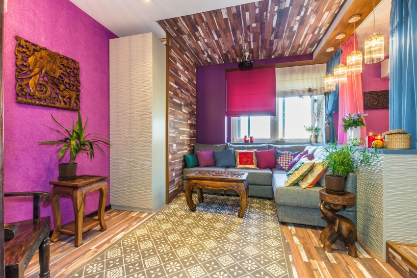 A folyékony tapéta és több szín alapkeverékének segítségével különböző színekkel díszítheti a belső teret A folyékony tapéta és több szín alapkeverékének segítségével különböző színekkel díszítheti a belső teret