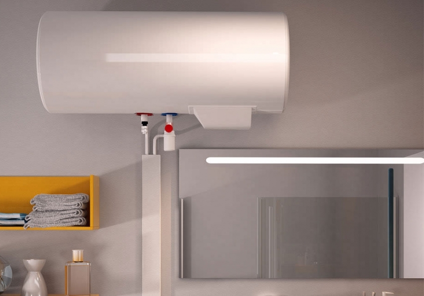 Afhængigt af kedelmodellen kan tanken placeres både vandret og lodret Afhængigt af kedelmodellen kan tanken placeres både vandret og lodret