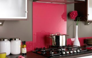 Tạp dề nhựa cho nhà bếp và các tính năng sử dụng của nó