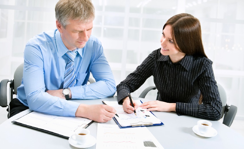 Za kredit se možete prijaviti u poslovnici banke ili telefonom Za kredit se možete prijaviti u poslovnici banke ili telefonom