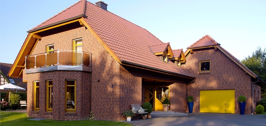 Klinkkeritiilillä rakennusverhouksena on pitkä käyttöikä Klinkkeritiilillä rakennusverhouksena on pitkä käyttöikä