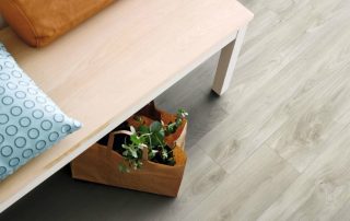 Gulvfliser i kvartsvinyl: tip, feedback og anbefalinger til valg