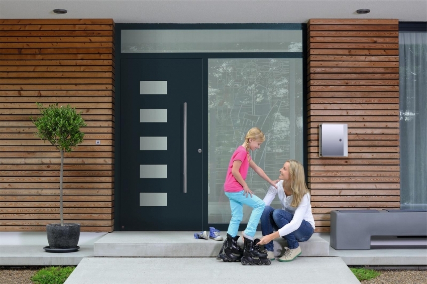 Beim Kauf einer Tür mit thermischer Trennung sollten Sie die Qualitätszertifikate und die Garantie des Herstellers überprüfen Beim Kauf einer Tür mit thermischer Trennung sollten Sie die Qualitätszertifikate und die Garantie des Herstellers überprüfen