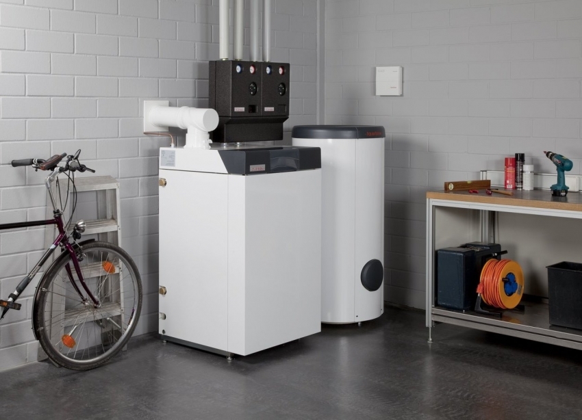 Mô hình nồi hơi DRAZICE OKC 200 NTRR có thể được kết nối với cả hệ thống sưởi ấm và nguồn điện lưới Mô hình nồi hơi DRAZICE OKC 200 NTRR có thể được kết nối với cả hệ thống sưởi ấm và nguồn điện lưới