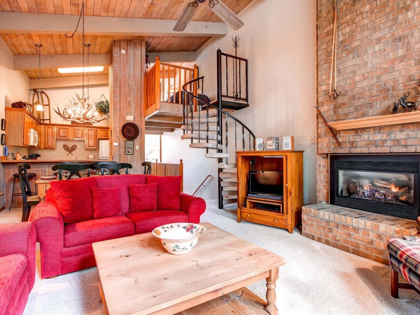 Ang dekorasyon ng brick ng lugar na malapit sa fireplace ay ginagamit sa panloob na dekorasyon sa iba't ibang direksyon Ang dekorasyon ng brick ng lugar na malapit sa fireplace ay ginagamit sa panloob na dekorasyon sa iba't ibang direksyon