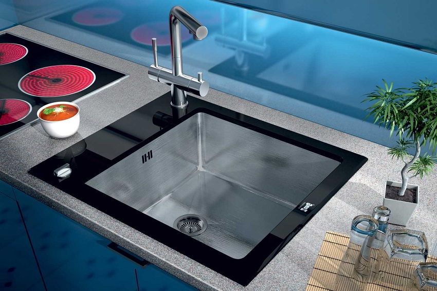 Innfelt vask ser stilig ut på alle overflater og i ethvert interiør Innfelt vask ser stilig ut på alle overflater og i ethvert interiør