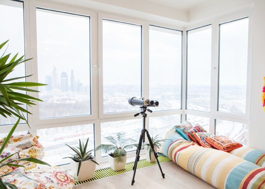 Indendørs planter kan være kilder til høj luftfugtighed i en lejlighed, som kan måles ved hjælp af specielle enheder Indendørs planter kan være kilder til høj luftfugtighed i en lejlighed, som kan måles ved hjælp af specielle enheder