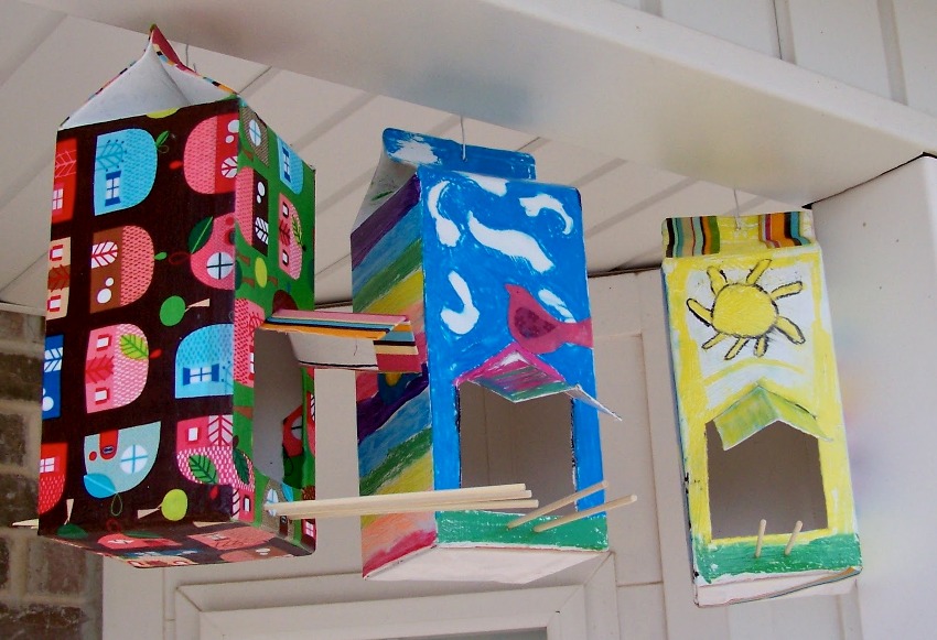 Podajniki z kartonowych kartonów na mleko Podajniki z kartonowych kartonów na mleko