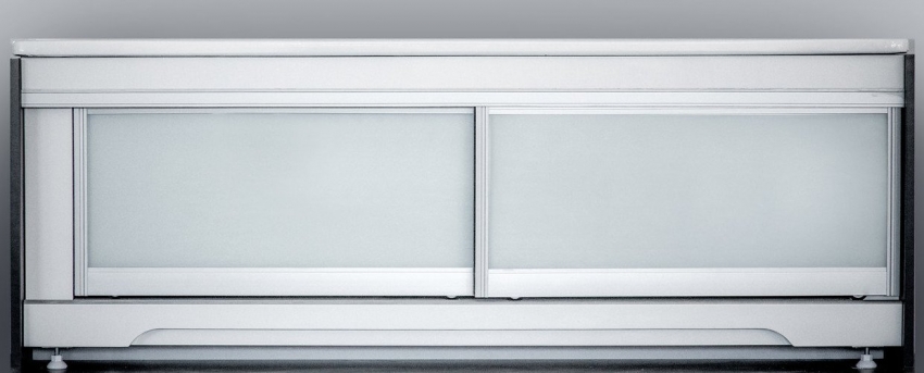 Plastični zasloni su lagani, tako da neće imati dodatno opterećenje na nosećoj strukturi kupke Plastični zasloni su lagani, tako da neće imati dodatno opterećenje na nosećoj strukturi kupke