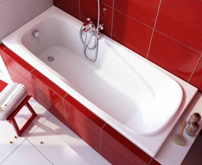 Μια ατσάλινη μπανιέρα μπορεί πάντα να ανακαινιστεί με ακρυλική επένδυση Μια ατσάλινη μπανιέρα μπορεί πάντα να ανακαινιστεί με ακρυλική επένδυση