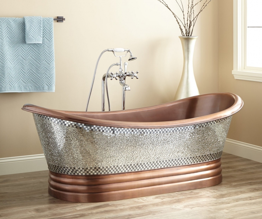 Όμορφη μπανιέρα από χαλκό με σχέδιο μωσαϊκού Όμορφη μπανιέρα από χαλκό με σχέδιο μωσαϊκού