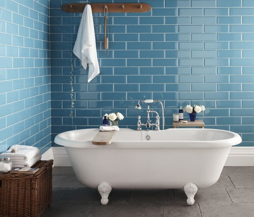 Τα λουτρά από χυτοσίδηρο είναι πολύ ευαίσθητα σε επιθετικούς καθαριστικούς παράγοντες, επομένως, η επιλογή χημικών ουσιών για τον καθαρισμό ενός τέτοιου μπολ πρέπει να προσεγγίζεται προσεκτικά Τα λουτρά από χυτοσίδηρο είναι πολύ ευαίσθητα σε επιθετικούς καθαριστικούς παράγοντες, επομένως, η επιλογή χημικών ουσιών για τον καθαρισμό ενός τέτοιου μπολ πρέπει να προσεγγίζεται προσεκτικά