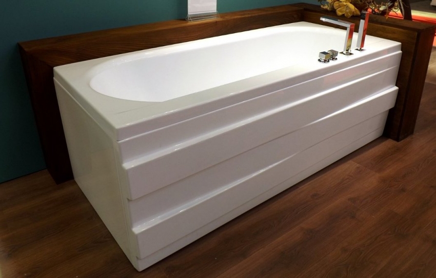 ข้อดีที่สำคัญของกรอบพลาสติกคือความทนทานต่อความชื้นและช่วงของสี ข้อดีที่สำคัญของกรอบพลาสติกคือความทนทานต่อความชื้นและช่วงของสี