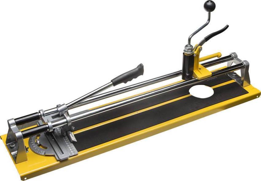 Maaaring maputol ng Stayer ang mga tile hanggang sa 420 mm ang haba Maaaring maputol ng Stayer ang mga tile hanggang sa 420 mm ang haba