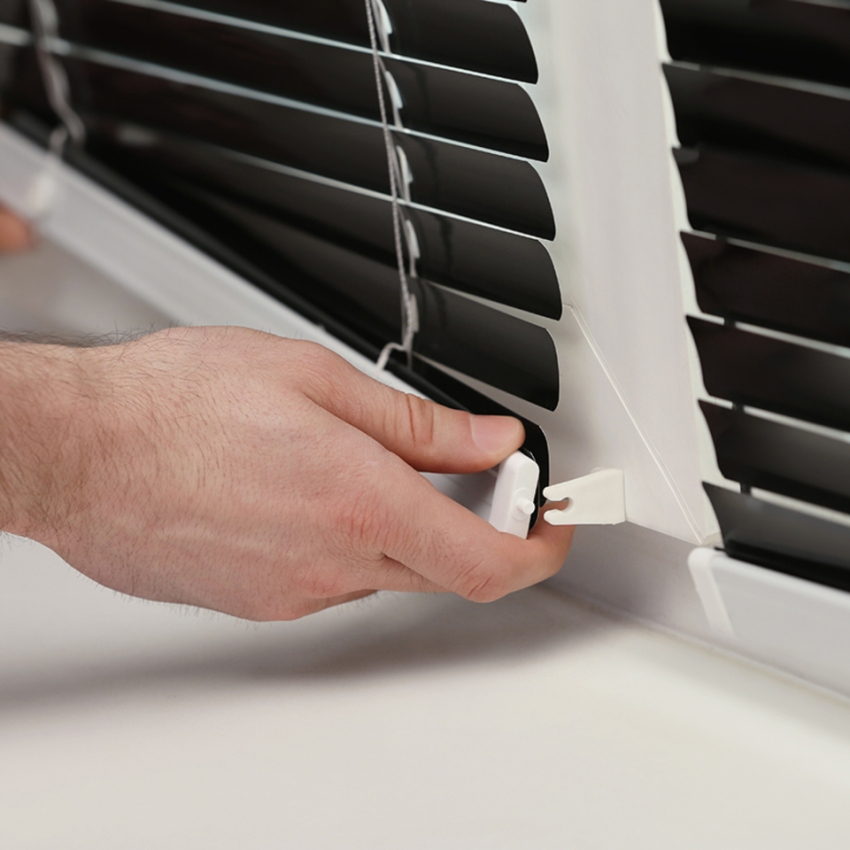 Pentru ca jaluzelele să poată servi mult timp, trebuie să fiți extrem de atenți atunci când le instalați. Pentru ca jaluzelele să poată servi mult timp, trebuie să fiți extrem de atenți atunci când le instalați.