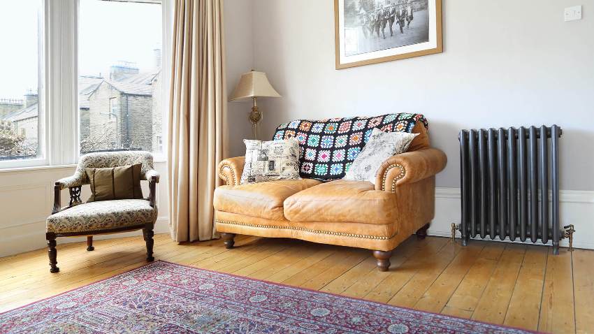 The cost of a radiator should not be a decisive factor for the purchase - an incorrectly selected battery, even a very expensive one, will not last long The cost of a radiator should not be a decisive factor for the purchase - an incorrectly selected battery, even a very expensive one, will not last long