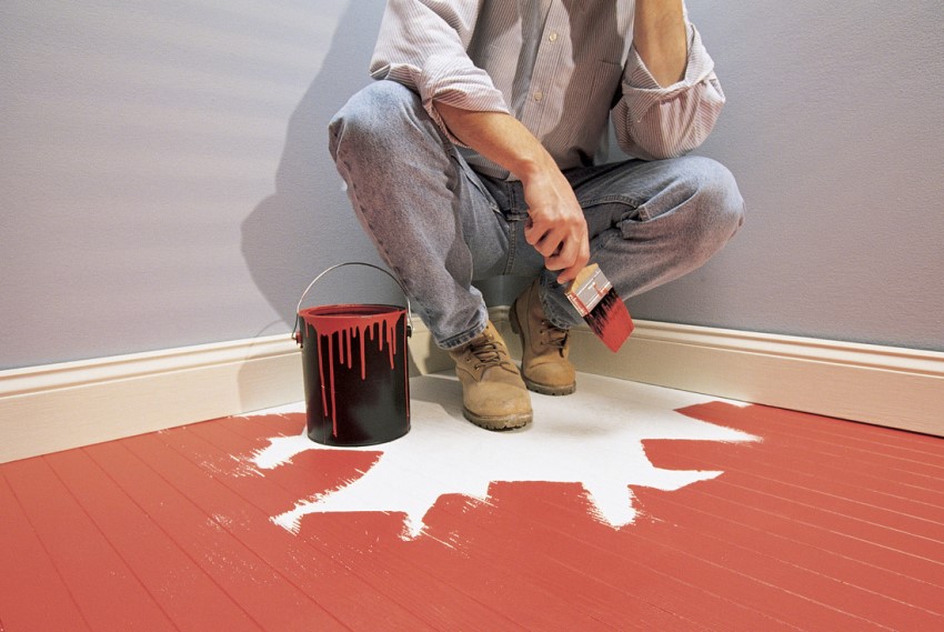 Η βαφή με βάση το λάδι χρησιμοποιείται καλύτερα στα δάπεδα του μπάνιου Η βαφή με βάση το λάδι χρησιμοποιείται καλύτερα στα δάπεδα του μπάνιου